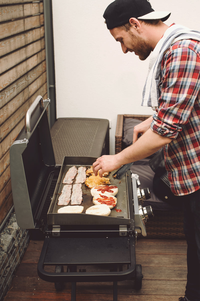 Razor 2-Burner Portable Propane Gas Griddle with Lid and Folding Cart